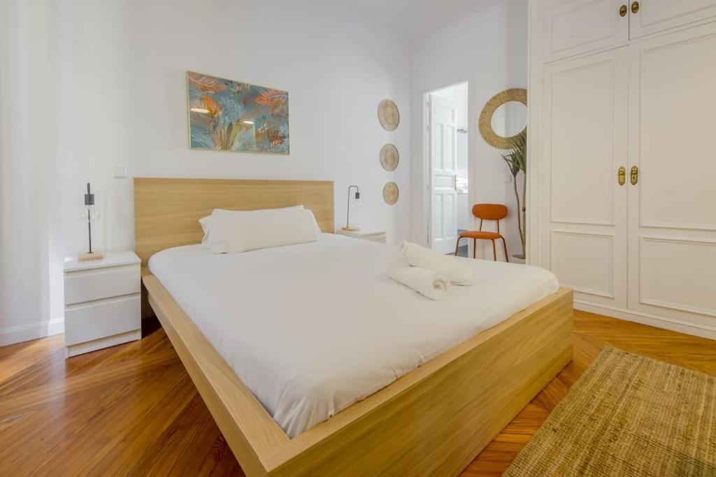 Petite E Chic Loft Para 3 En El Corazon De Madrid Ngoại thất bức ảnh
