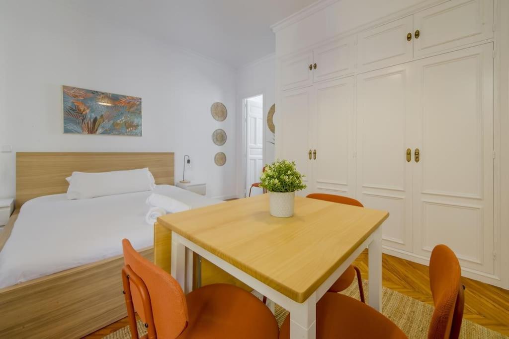 Petite E Chic Loft Para 3 En El Corazon De Madrid Ngoại thất bức ảnh
