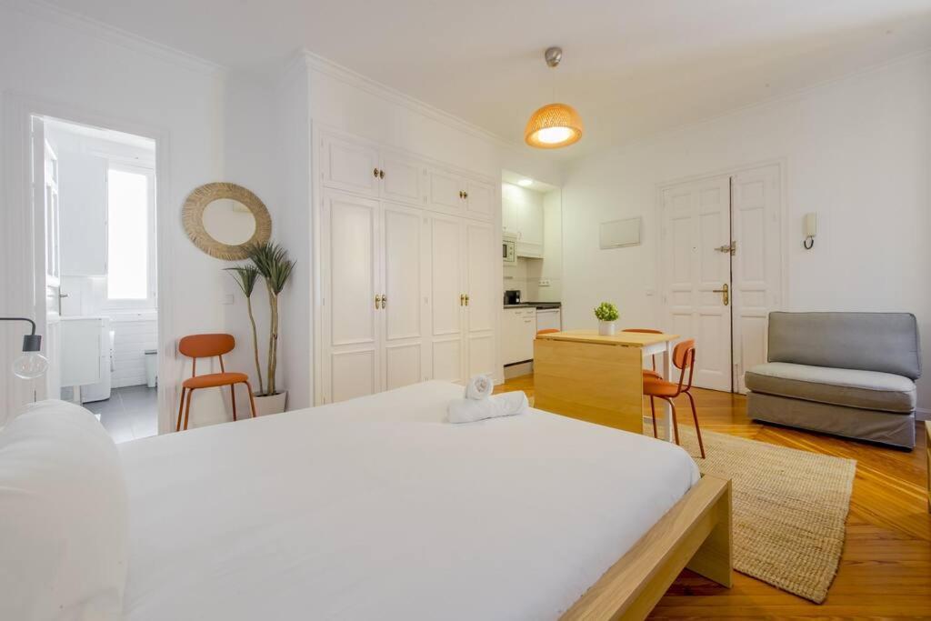 Petite E Chic Loft Para 3 En El Corazon De Madrid Ngoại thất bức ảnh