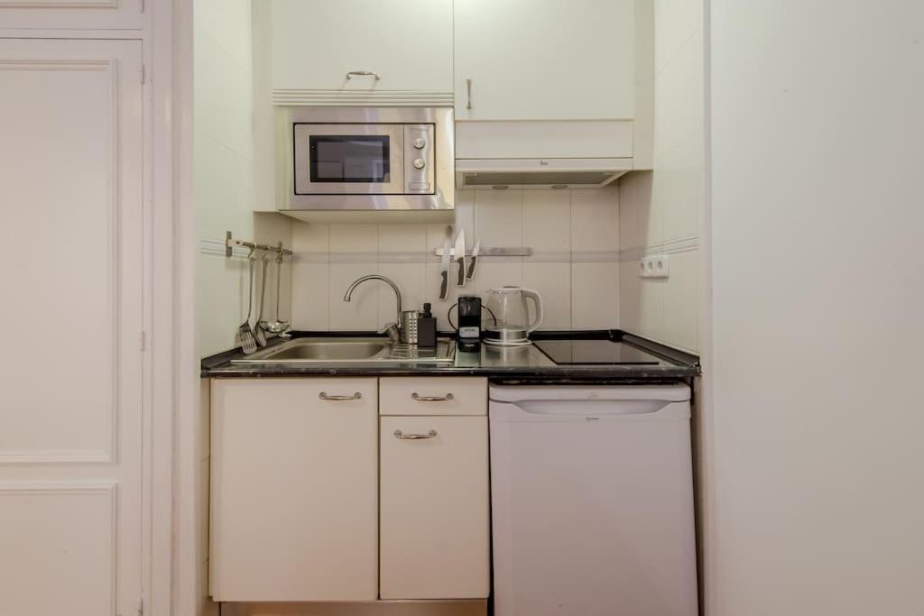 Petite E Chic Loft Para 3 En El Corazon De Madrid Ngoại thất bức ảnh